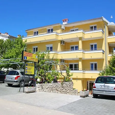Апартаменты With Parking Space Baska, Krk - 18716 Башка