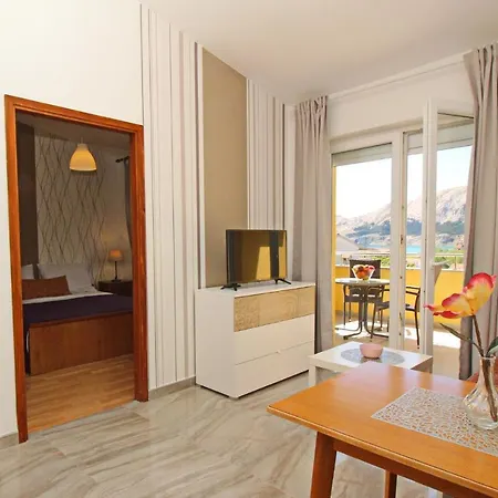 With Parking Space - Krk - 18716 巴斯卡